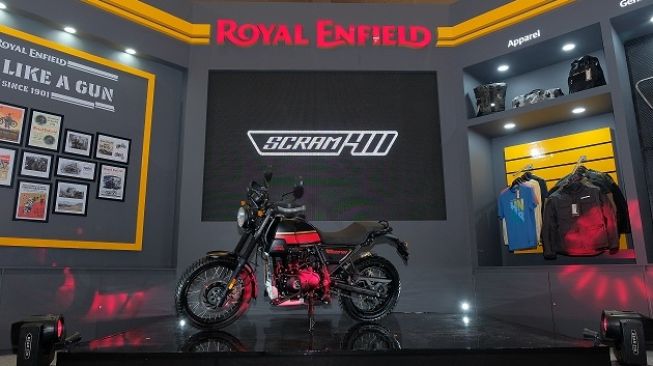 Melantai Perdana di IIMS 2023, Royal Enfield SCRAM 411 Bisa Dipinang Mulai Rp 130 Jutaan