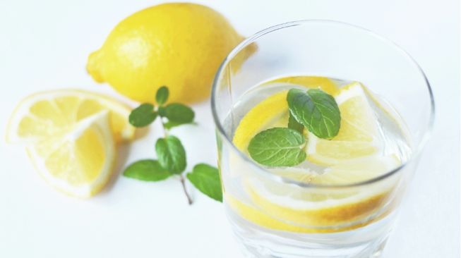 5 Minuman Sehat Pengganti Kopi yang Dapat Menghilangkan Kantuk