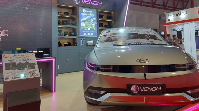 Venom Hadirkan Perangkat Audio Untuk Mobil Listrik di IIMS 2023