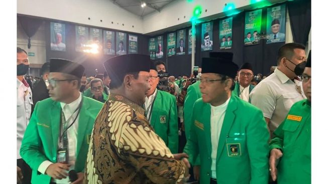 'Jangan Provokasi' Ucap Prabowo Usai Dengar Guyon PPP Mau Pinjam Sandiaga Uno Nyapres