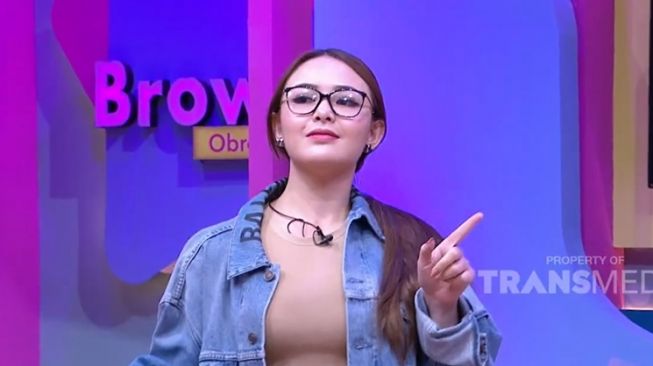 Potret Penampilan Terbaru Amanda Manopo (YouTube/TRANS TV Official)