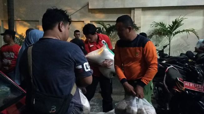 BMI Kota Solo Kirim Bantuan Logistik ke Lokasi Pengungsian Korban Banjir