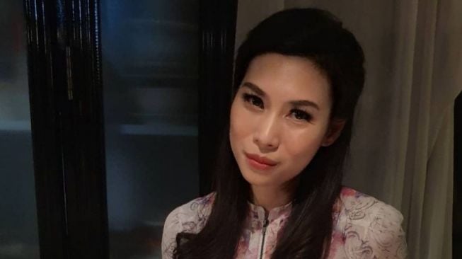 Potret Terbaru Anya Dwinov (Instagram/@anyadwinov) 