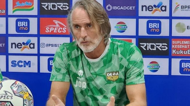 Dewa United Kalah Telak dari Persebaya, Jan Olde Riekerink: Kami Kehilangan Keseimbangan Tim