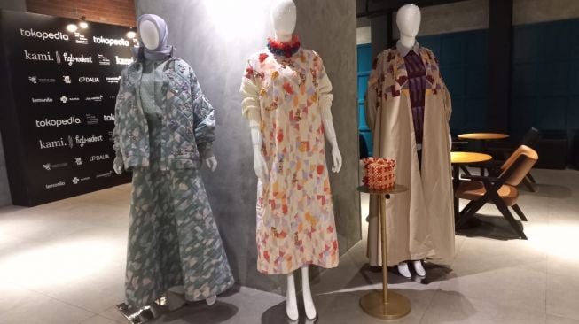 Jatuh Bangun Brand Modest Fashion Lokal Tampil di New York Fashion Week 2024, Desainer Sampai Stres!