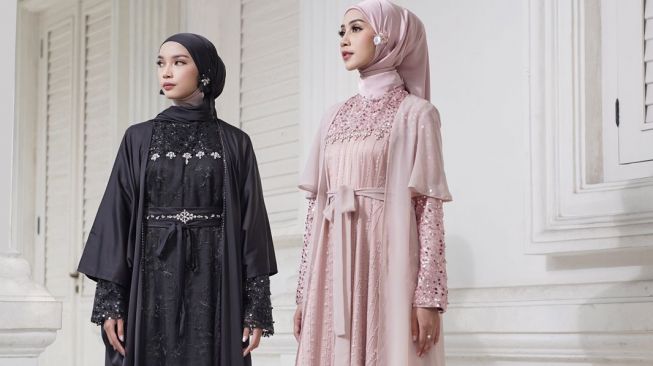 Bakal Tampil di IFW 2023, Jenama Lokal Ini Hadirkan Koleksi Hari Raya dari Dua Label Berbeda