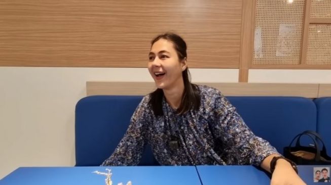 Cek Fakta: Paula Verhoeven Hamil Anak Ketiga saat Liburan ke Jepang