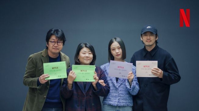 5 Fakta Alone in the Woods, Drama Baru Netflix yang Dibintangi Yoon Kye Sang dan Go Min Si