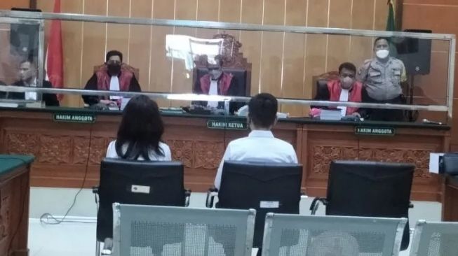 Teddy Minahasa Mangkir di Sidang Kasus Narkoba, Ini Alasannya