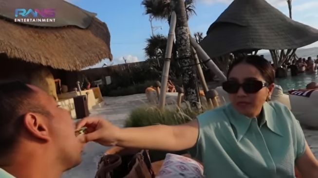 Momen Raffi Ahmad dan Nagita Slavina Honeymoon di Bali (YouTube/RANS Entertainment)