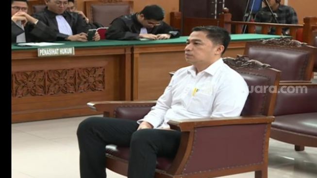 Eks Anak Buah Sambo Divonis Hari Ini, Arif Rahman Arifin Ditonton Langsung Keluarga di Kursi Paling Depan