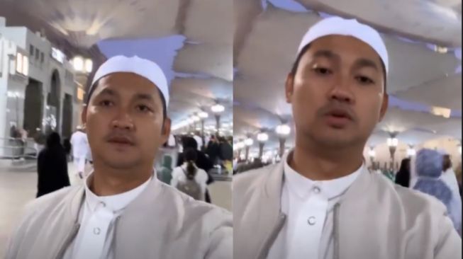 Potret Angga Wijaya Umrah (Instagram/anggawijaya88)