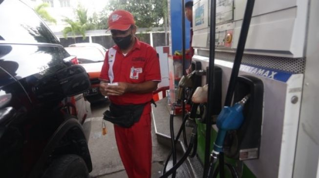 Sebelum Jalan Libur, Cek Harga BBM Pertamina Yang Turun Per Hari Ini