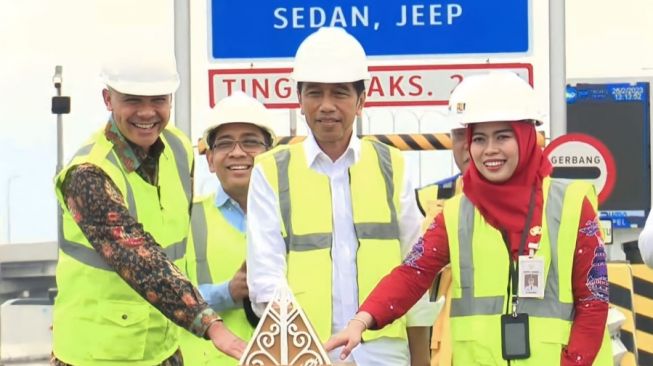 Tol Semarang-Demak Sudah Diresmikan, Namun Ada Warga Protes Pembebasan Lahan Belum Rampung