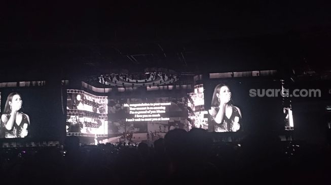 Konser Raisa berjalan sukses di Stadion Utama Gelora Bung Karno, Jakarta, Sabtu (26/2/2023). [Rena Pangesti/Suara.com]