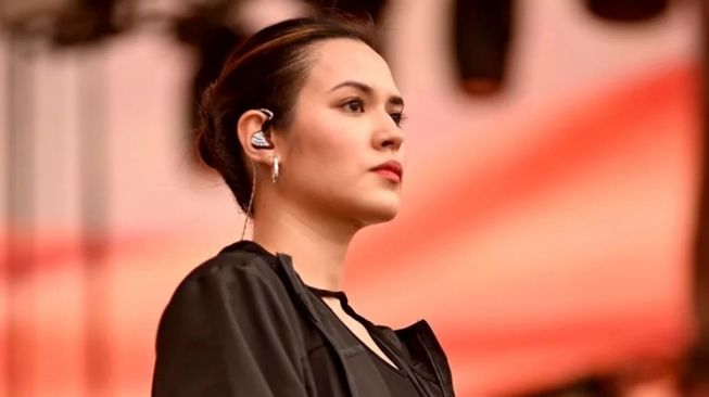 Raisa Bocorkan Isi Grup WhatsApp Gemini Gemini yang Dibentuk Ahmad Dhani