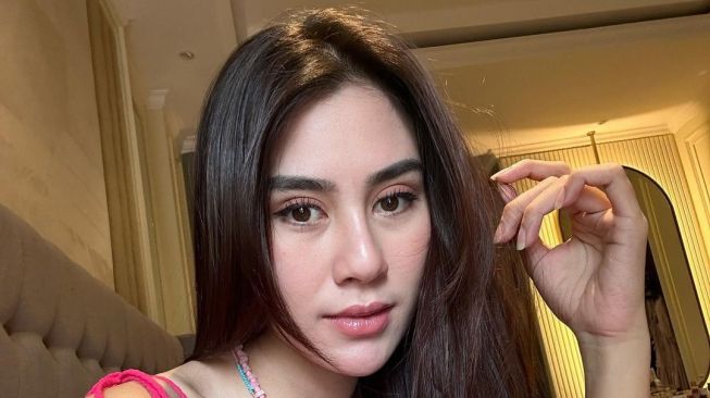 Syahnaz Sadiqah Posting Foto Selfie, Bentuk Hidung dan Dagu Dianggap Berubah