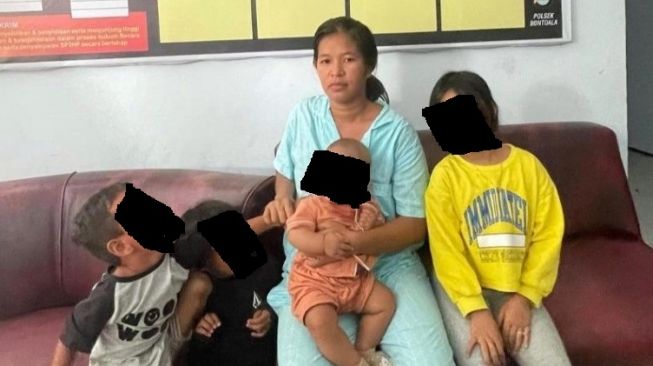 Ibu di Kota Makassar Bawa Anak Masih Menyusui ke Dalam Sel Tahanan