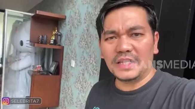 Rumah Mewah Indra Bekti dan Aldila Jelita (YouTube/TRANS7 Lifestyle)