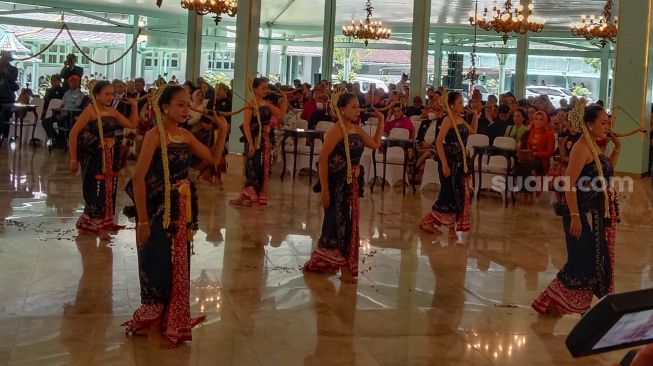 Mengenal Tari Bedaya Anglir Mendung di Jumenengan KGPAA Mangkunegara X: Cerita Pangeran Sambernyawa Lawan Musuh