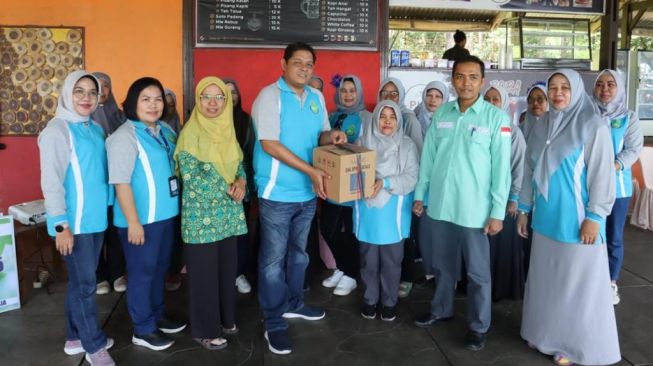 Ajak Masyarakat Peduli Lingkungan, Pegadaian Resmikan 15 BSU Binaan di Kota Padang