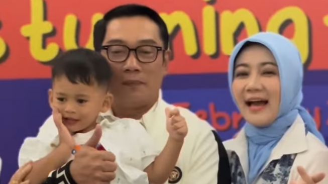 Ridwan Kamil dan Atalia Praratya Rayakan Ulang Tahun Putra Bungsunya Arkana Aidan Misbach (Instagram)