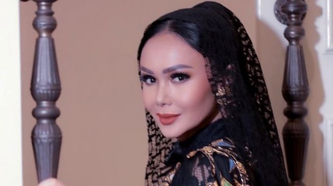 Perayaan Ultah Seleb di Luar Negeri (Instagram/@yunishara36)