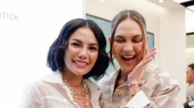 Luna Maya Mendadak Jadi Kembaran Nikita Mirzani, Berawal dari Video Makan-Makan di Jepang