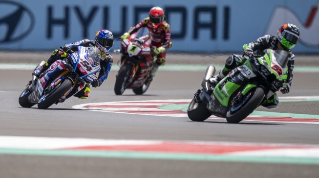Hasil FP1 WSBK Mandalika 2023: Dominasi Toprak Razgatlioglu Dipatahkan Michael Rinaldi
