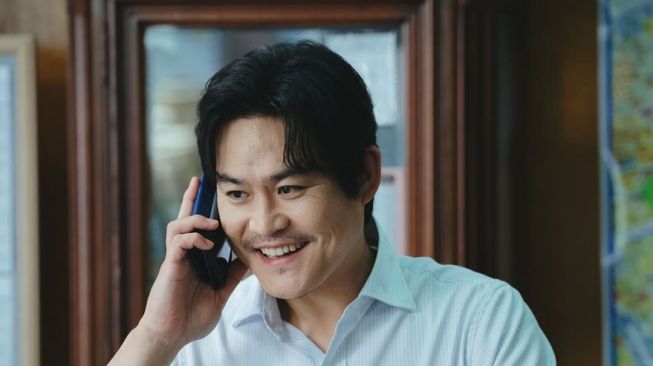 Adu Gaya Kim Sung Kyun dan Jung Moon Sung di Divorce Attorney Shin (Instagram/@jtbcdrama)