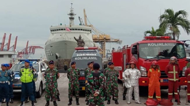 Aksi Cepat Tanggap Kebakaran Depo Pertamina Plumpang, Kolinlamil Alokasikan KRI Banda Aceh-593 untuk Pengungsi