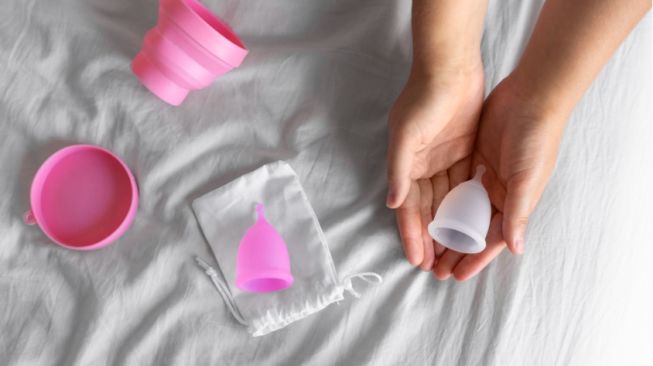 5 Cara Membersihkan Menstrual Cup Tetap Awet dan Steril saat Digunakan