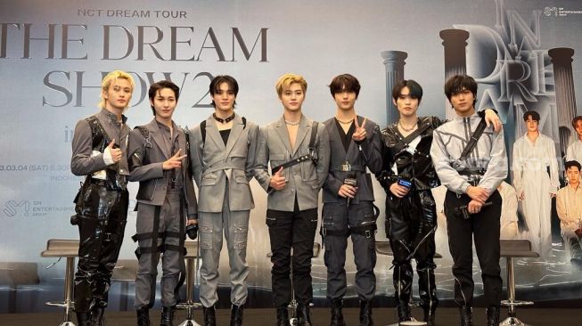 NCT Dream in a press conference before The Dream Show 2 in Jakarta concert on Saturday (4/3/2023) at ICE, BSD City, South Tangerang.  (Suara.com/Sumarni)
