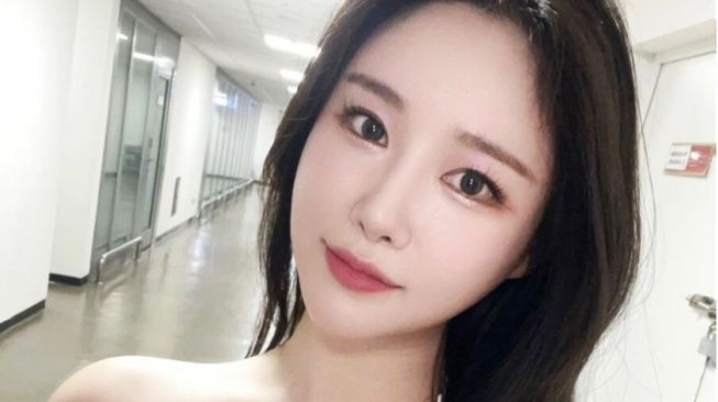 Buka Usaha Kafe, Minyoung Eks Brave Girls Yakinkan Fans Ia Tetap Penyanyi