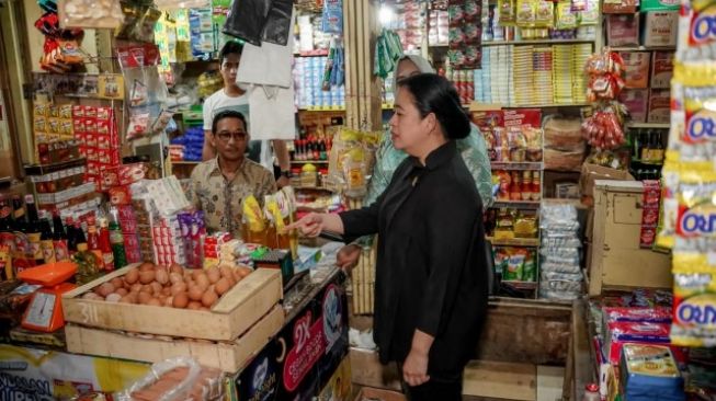 Ketua DPR Kunjungi Pasar Indralaya untuk Cek Harga Kebutuhan Pokok