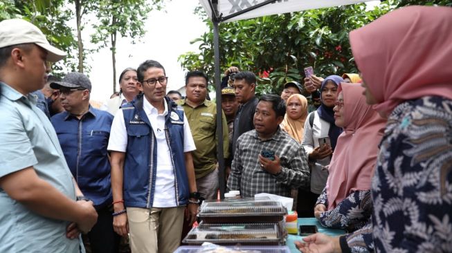 Sandiaga Uno Pelopori Julela di Setu Tujuh Muara Depok, Berdayakan Anak Muda di Destinasi Wisata