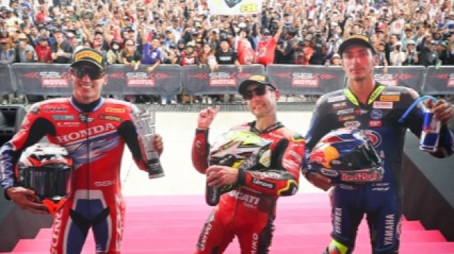 Rekap WSBK di Mandalika, Alvaro Bautista Gemilang dan Toprak Tebar Ancaman