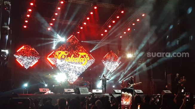 Tampil Enerjik di Everblast Festival 2023, Cokelat Minta Restu Fans Agar Bisa Segera Rilis Karya Baru