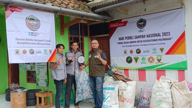 CCEP Indonesia Gandeng Komunitas Kelola Sampah Lakukan Aksi Upaya Pengendalian Perubahan Iklim