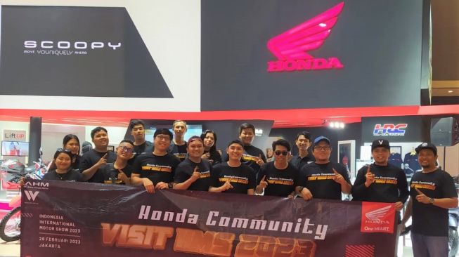 Asosiasi Honda Jakarta (AHJ) yang ikut serta dalam kegiatan Honda Community Visit IIMS 2023 [PT WMS].