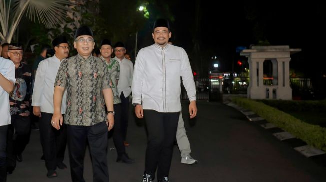 Jamuan Makan Malam dengan Gus Yahya, Bobby Nasution Mohon Doa Medan yang Berkah, Aman & Kondusif Terwujud