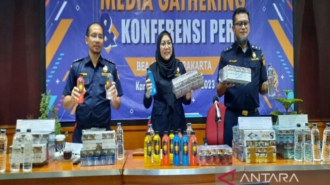 Bea Cukai Surakarta Tindak 31 Kali Peredaran Rokok Ilegal dan MMEA