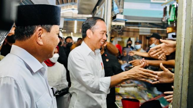 Sekjen PDIP Bantah Jokowi Bakal Dukung Prabowo di Pilpres 2024