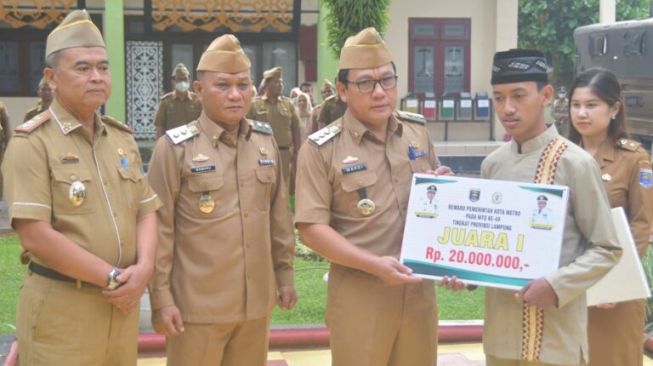 Berprestasi, Pemenang MTQ ke-49 Tingkat Provinsi Lampung Dapat Penghargaan dari Walikota Metro