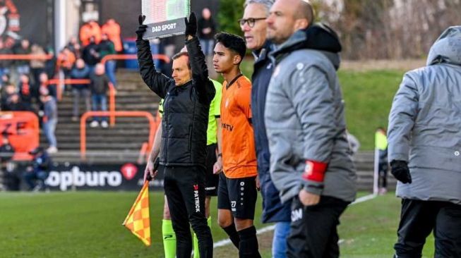 Marselino Ferdinan Tampil, KMSK Deinze Dikalahkan Dender