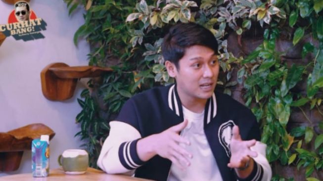 Pengakuan Rizky Billar di Podcast Denny Sumargo. (YouTube/ CURHAT BANG Denny Sumargo)