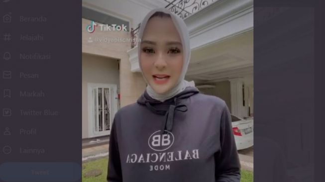 Gemar Flexing, Istri Kepala BPN Jaktim Pamer Hoodie Balenciaga Seharga Motor