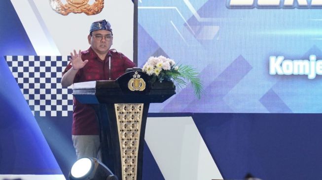 Kemenkum HAM Serahkan 33 Surat Pencatatan Ciptaan Korps Lalu Lintas Polri