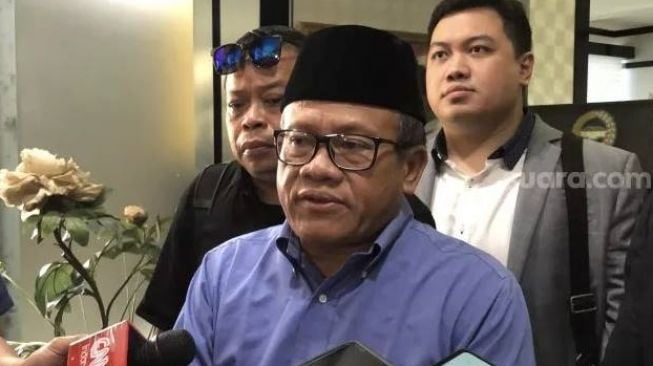 Siapa Sugeng Teguh Santoso yang Laporkan Ganjar? Dulu Tersangkakan Wamenkumham, Ternyata Kader Partai Ini