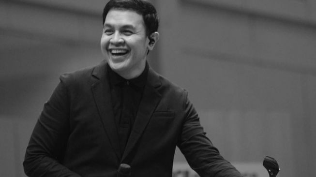 Kerap Menciptakan Lagu-lagu yang Indah, Tulus Spill Rahasia di Baliknya